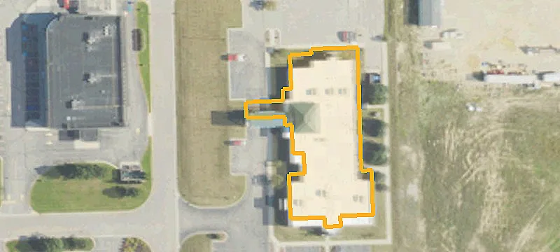 809 Dryden Rd