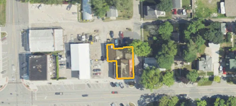 5541 Main St