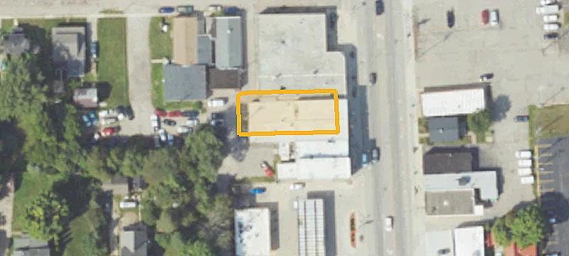 137 Main St