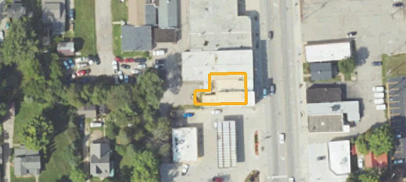 129 Main St