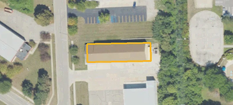 877 Whitney Dr