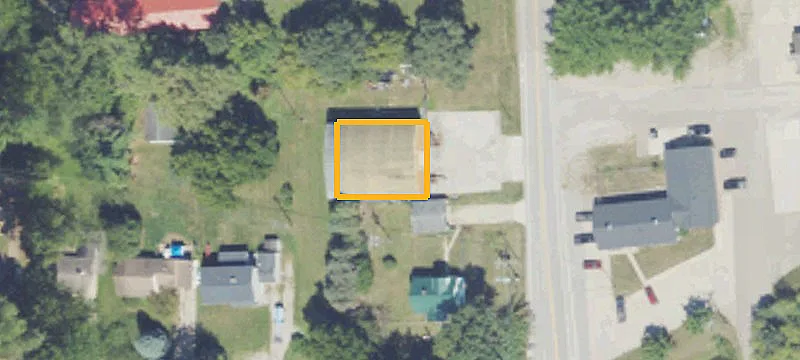 597 Fairgrounds Rd
