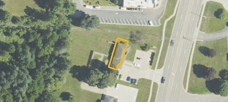 1006 Lapeer Rd