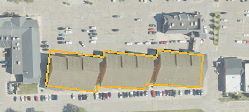 700 Main St