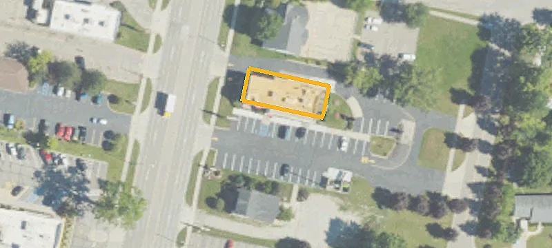 435 Main St