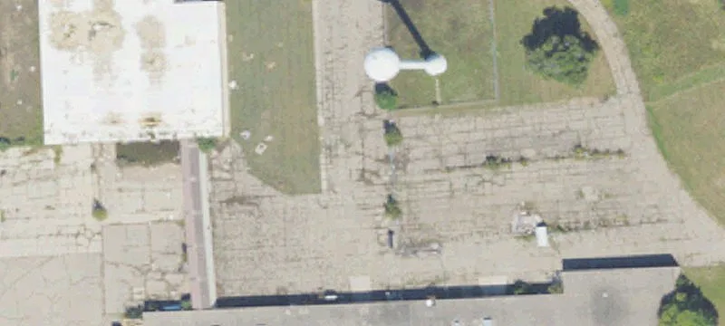 2101 Lapeer Rd