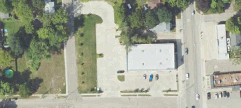 215 Main St
