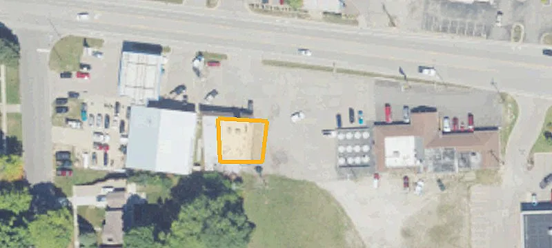 330 Capac Rd