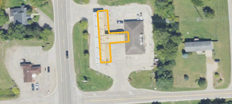 3528 Lapeer Rd