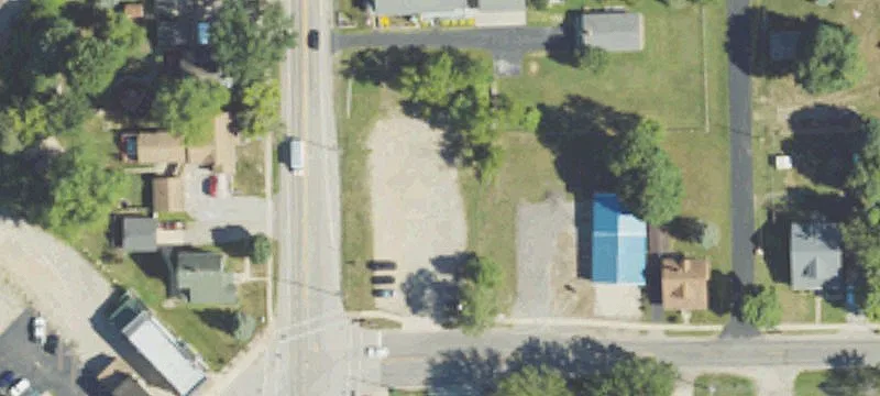 Lennon Rd