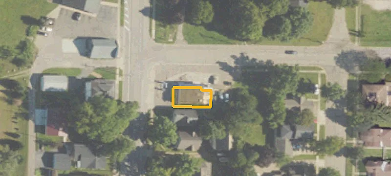416 Main St