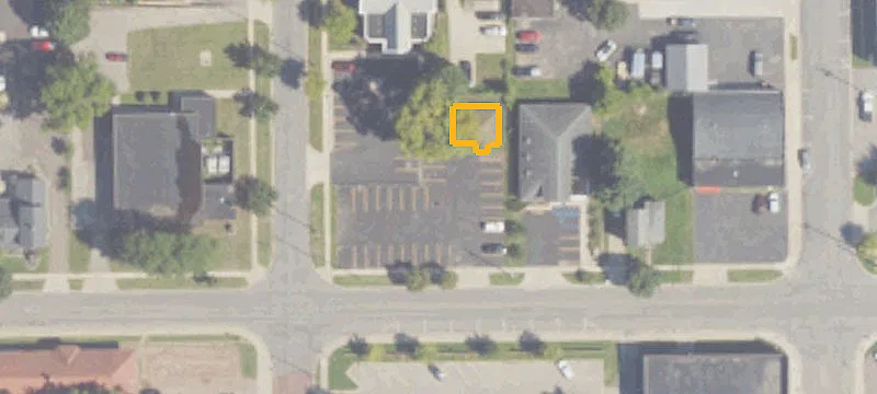 127 Apple St