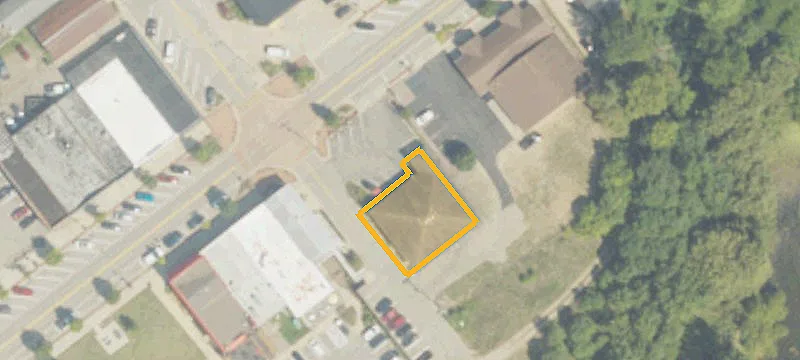 200 Main St