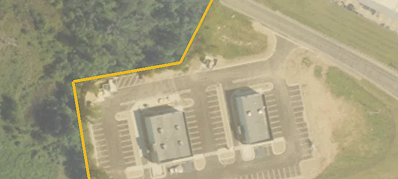 1670 M 43rd Hwy