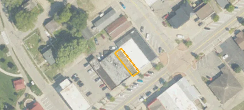 121 Main St
