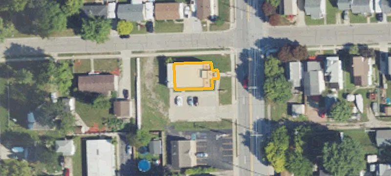800 Parker St, Unit 3