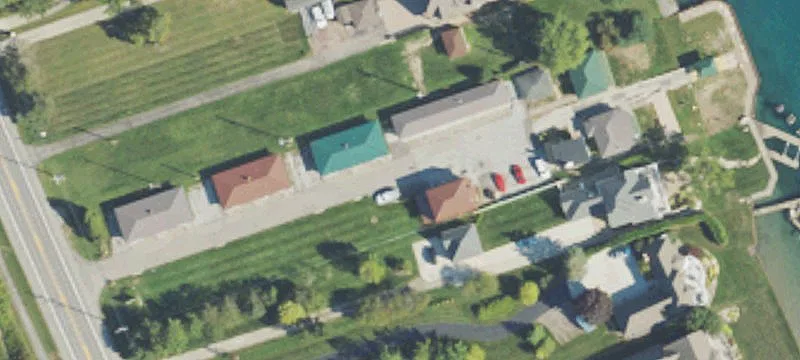 3573 Riv Rd