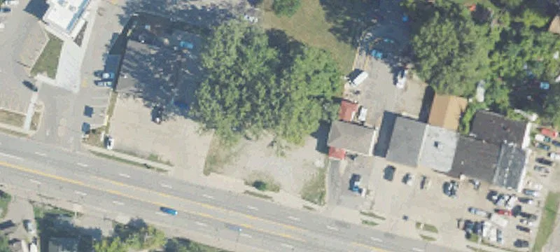 598 Pointe Tremble Rd