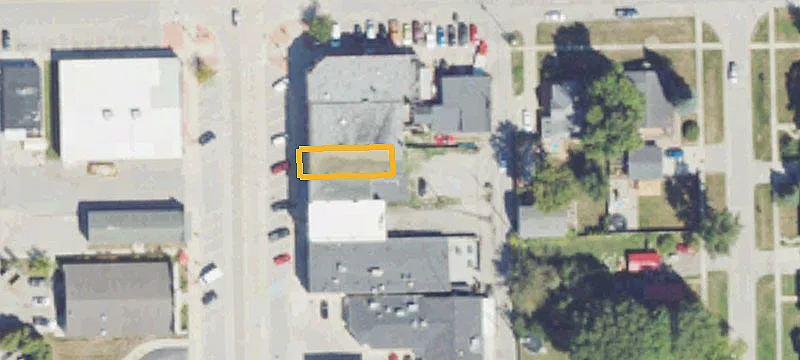 108 Main St