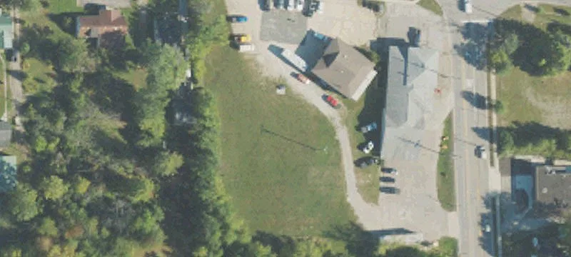 3215 Lapeer Rd