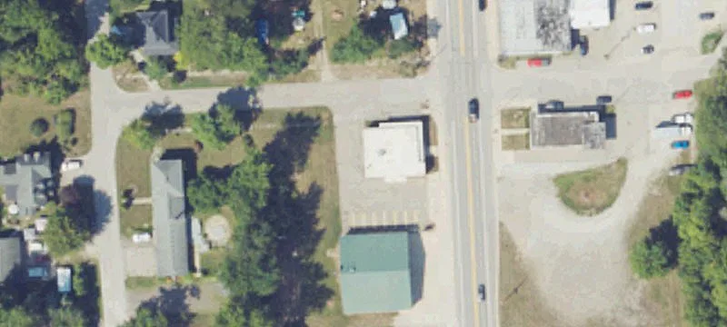 3119 Main St