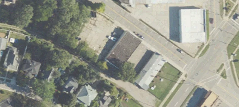 2418 Conner St