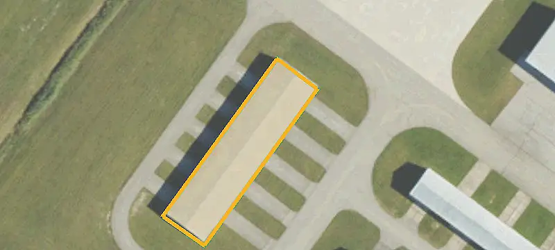 81 Airport Dr, Unit 4