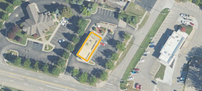 800 Pointe Tremble Rd