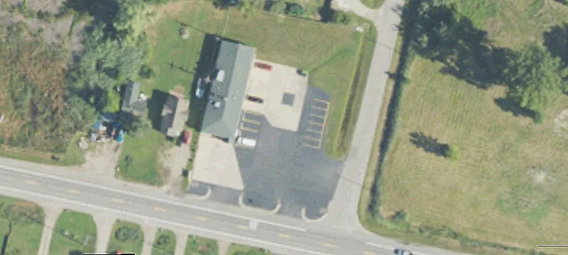 5108 Pointe Tremble Rd