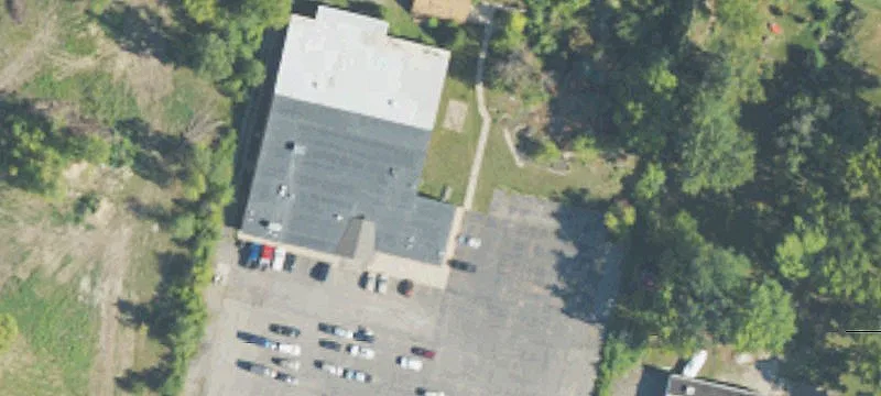 4962 Pointe Tremble Rd