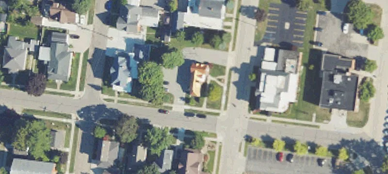 212 3rd St