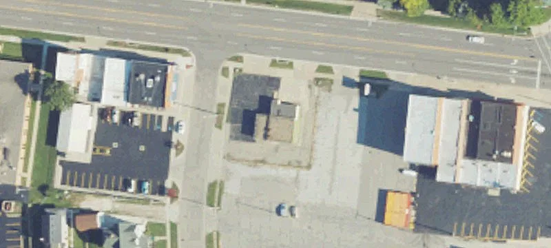 736 Lapeer Ave