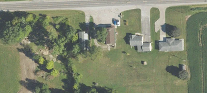 5815 Saint Clair Hwy