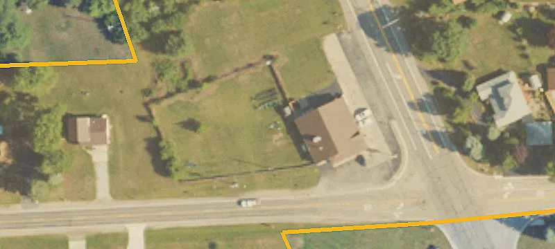 6011 Lakeshore Rd