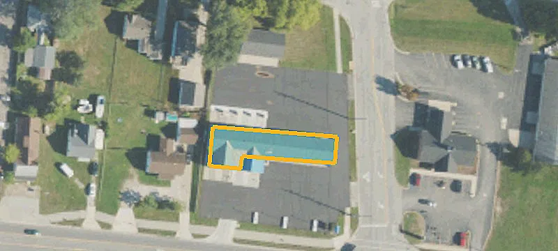 3208 Lapeer Rd