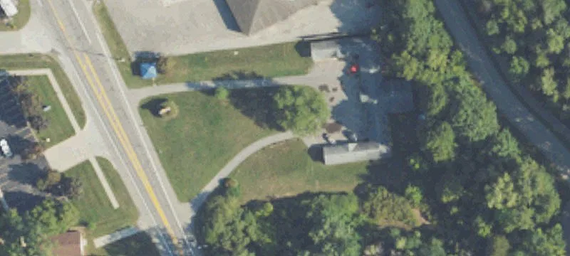 5962 Lakeshore Rd