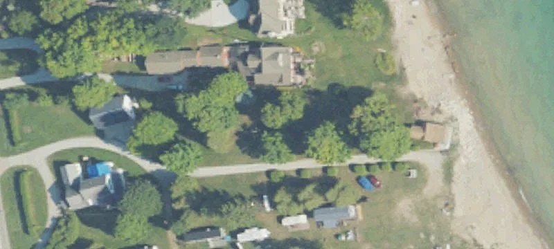 8910 Lakeshore Rd