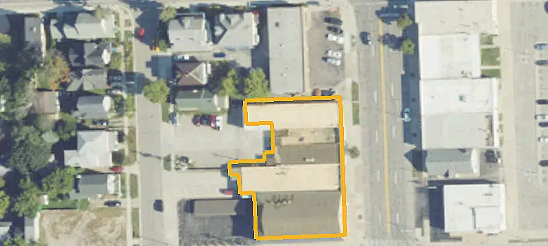 715 Huron Ave