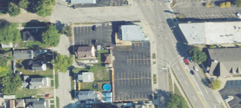 1535 Pne Grv Ave