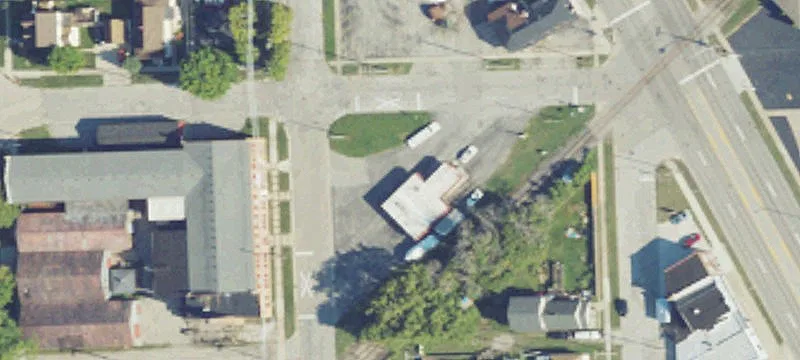 1635 Pne Grv Ave