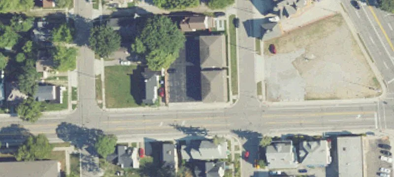 803 Superior St