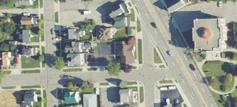 901 Superior St