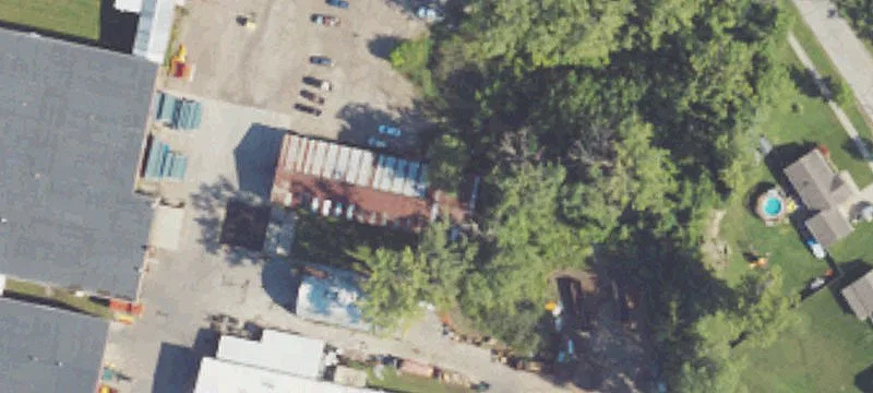302 Carleton St