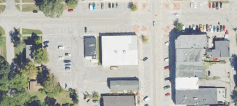 101 Main St