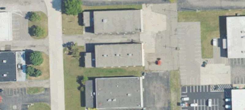 552 Robbins Dr