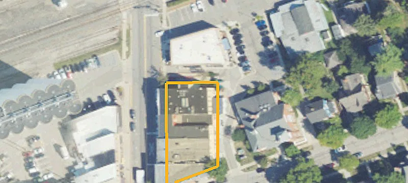 114 Main St