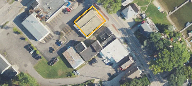 9559 Main St