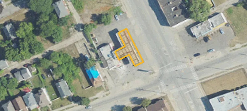 12803 Hamilton Ave