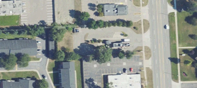 8215 Wayne Rd