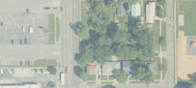 302 Centerville Rd